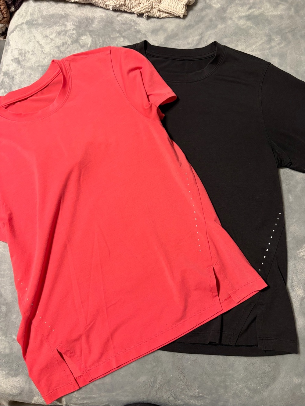 lululemon athletica Relaxed Fit Tee in Lip Gloss & Black